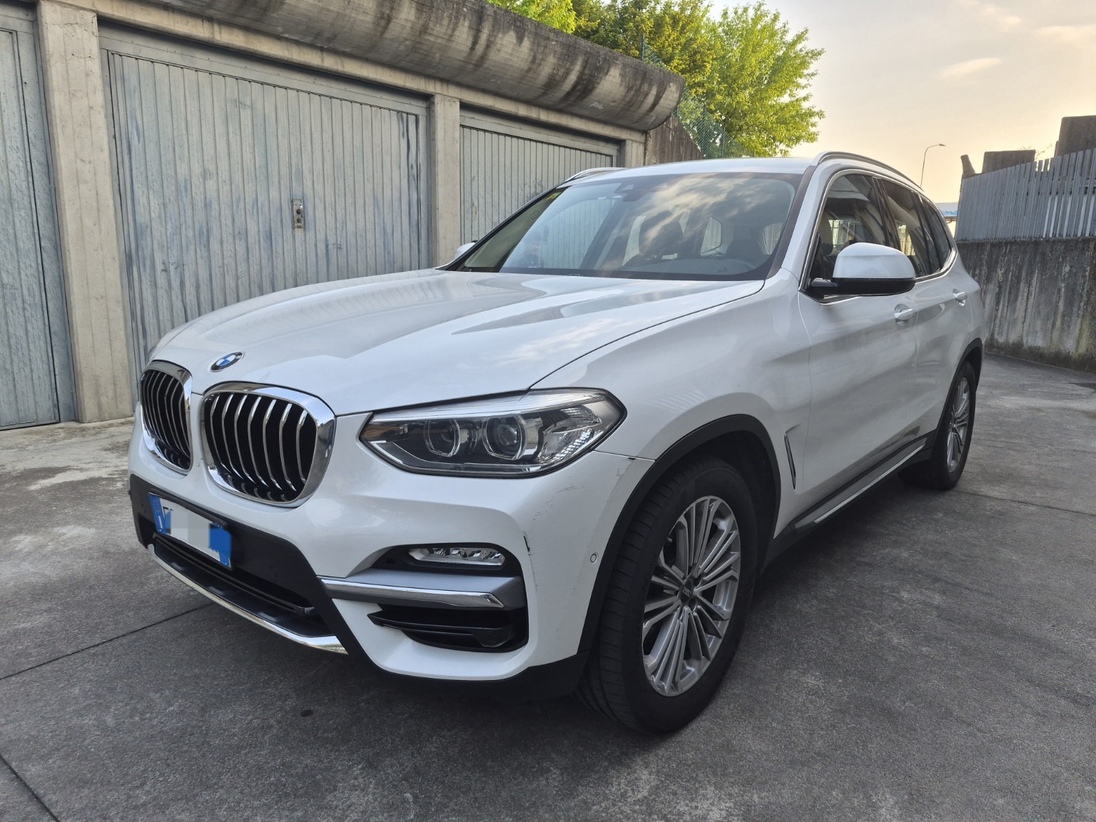 BMW X3 Luxury, vista esterna